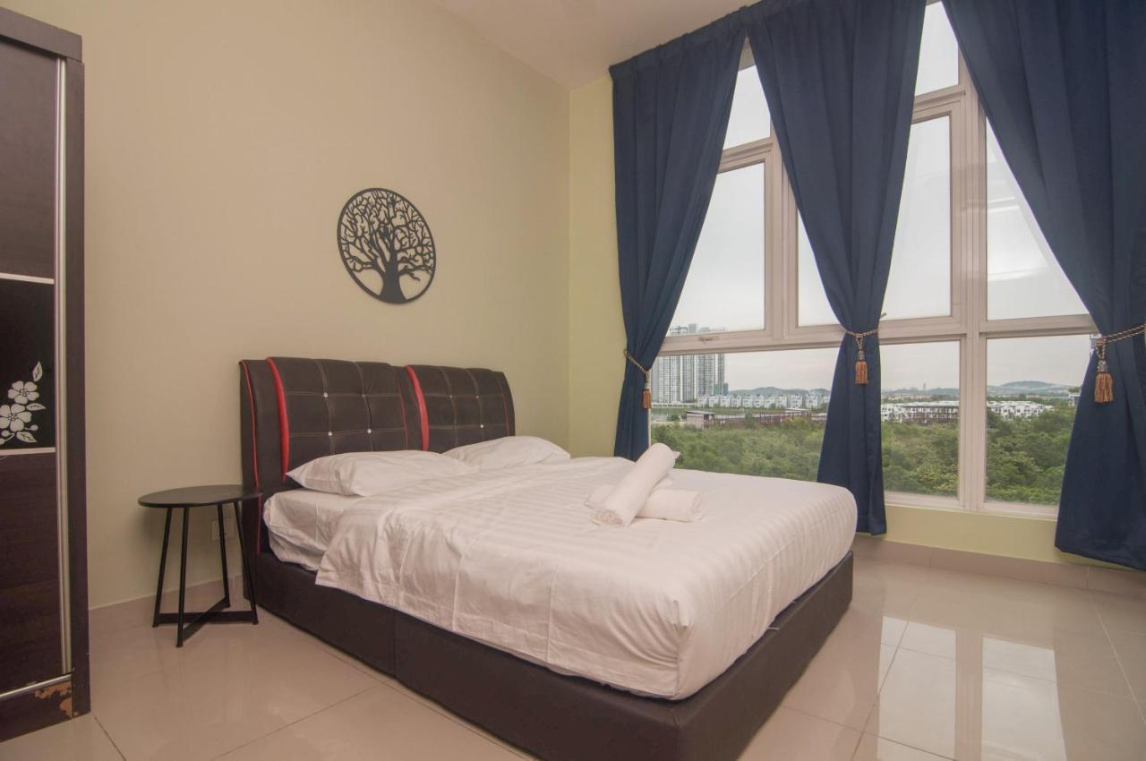 Mutiara Ville Cyberjaya By Idealhub Exterior foto